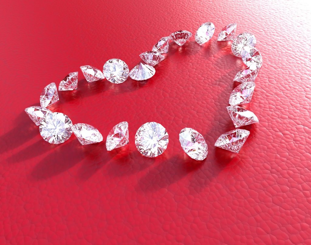 valentine's day diamond jewelry